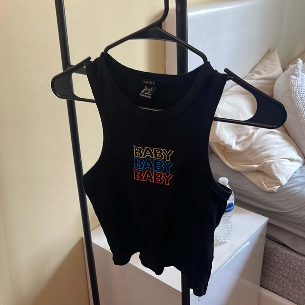 Size small black forever 21 crop top